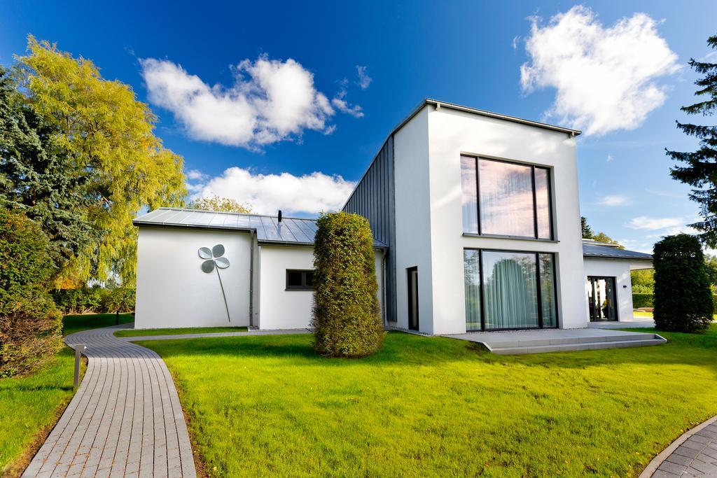 Kleeblatthaus Putbus Ruegen Apartment Exterior photo