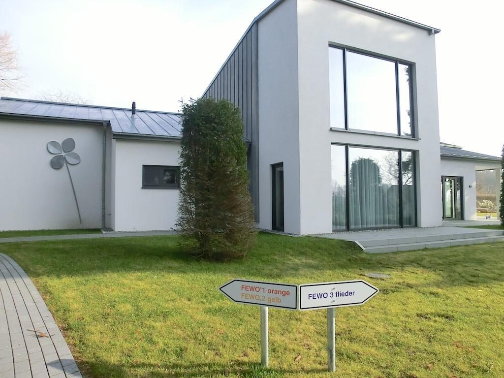 Kleeblatthaus Putbus Ruegen Apartment Exterior photo