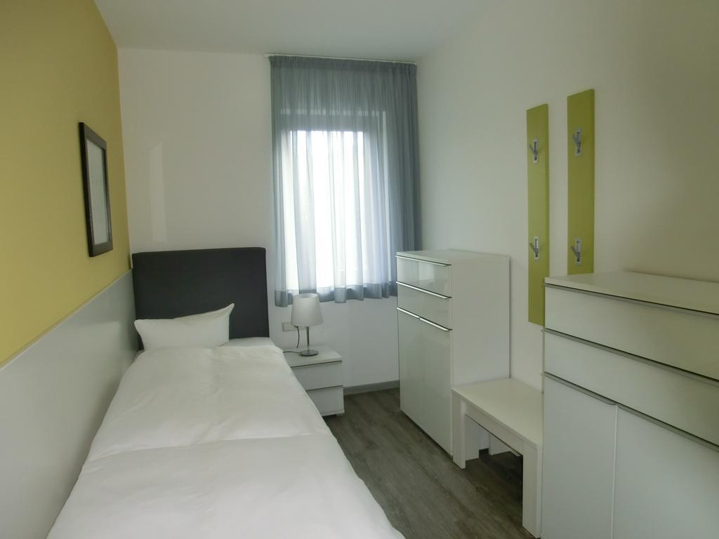 Kleeblatthaus Putbus Ruegen Apartment Room photo