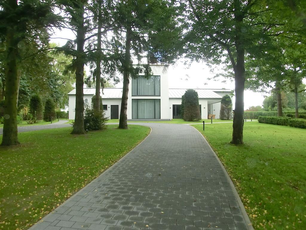 Kleeblatthaus Putbus Ruegen Apartment Exterior photo