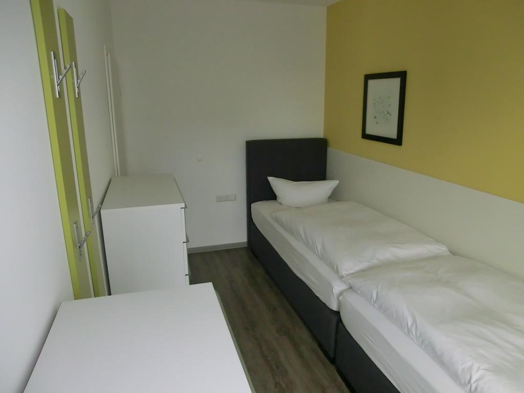Kleeblatthaus Putbus Ruegen Apartment Room photo