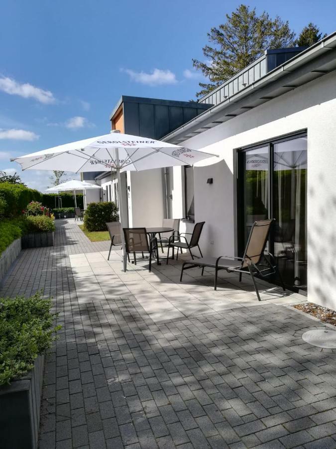 Kleeblatthaus Putbus Ruegen Apartment Exterior photo