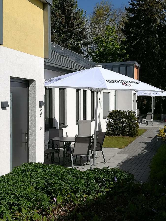 Kleeblatthaus Putbus Ruegen Apartment Exterior photo